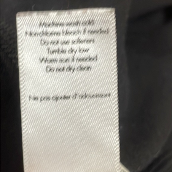 Lucy Tech Black Tech Tee Short Sleeve Scoop Neck XS - Picture 9 of 9